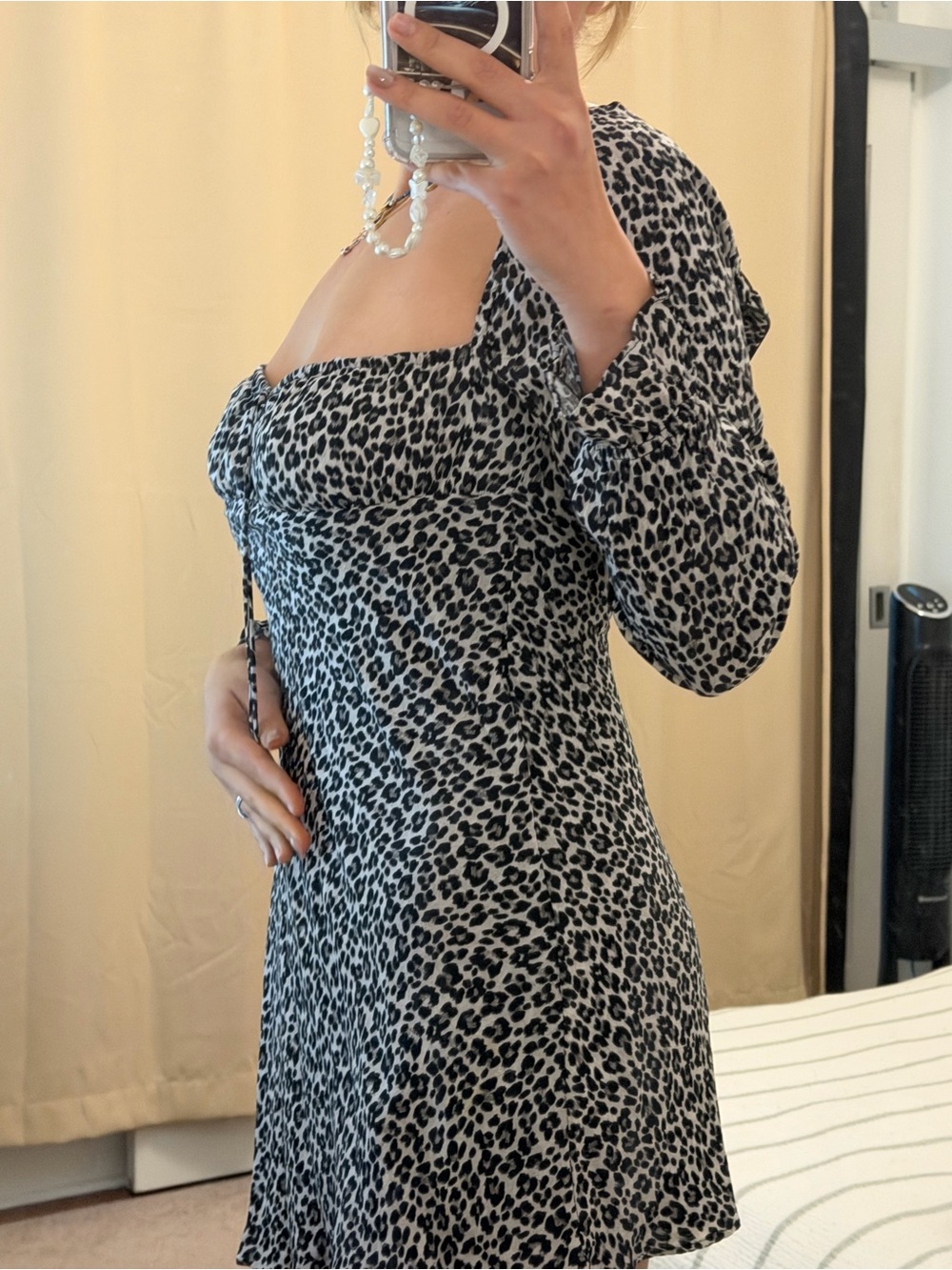 Zara Black and White Leopard-Print Long Sleeve Mini Dress - Picture 4 of 8